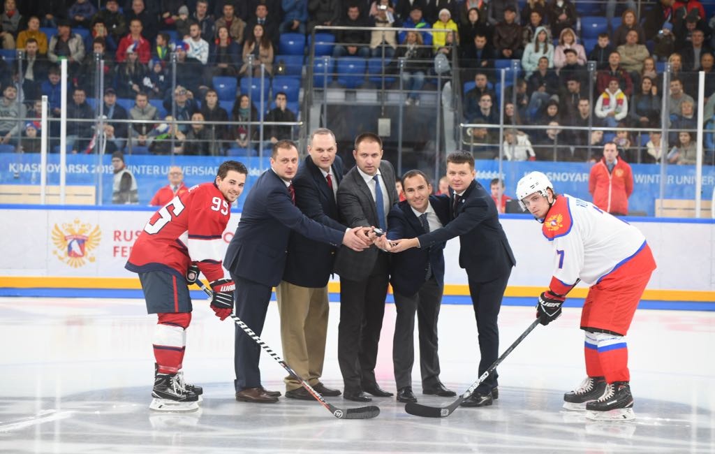В Красноярске стартовал турнир «Student Hockey Challenge»