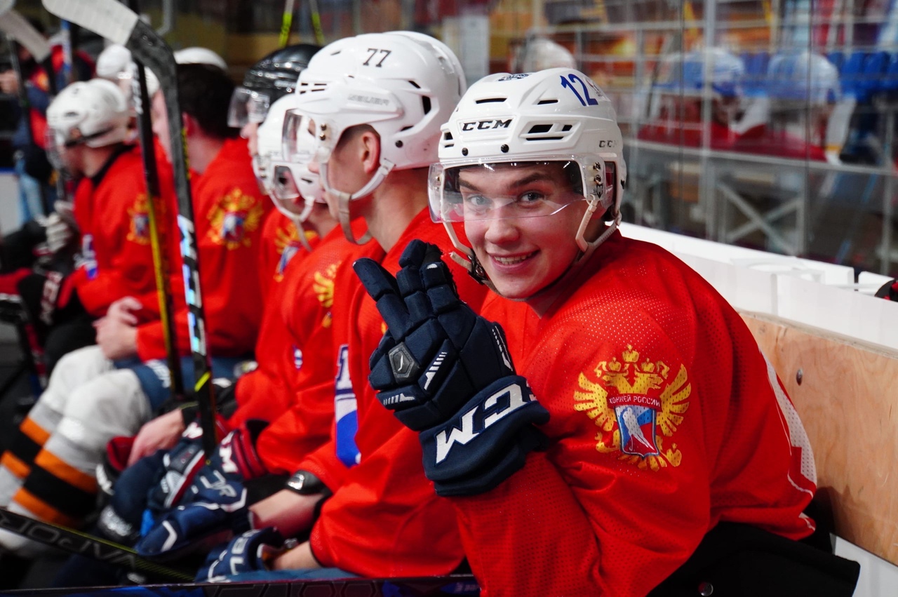 Завершились сборы Регионального центра развития студенческого хоккея в г. Санкт-Петербурге